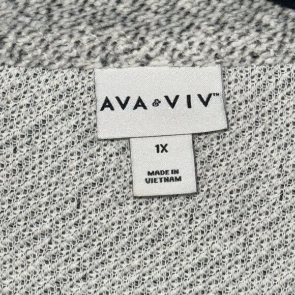 Ava & Viv Gray Open Front Cardigan 1X - Picture 2 of 7